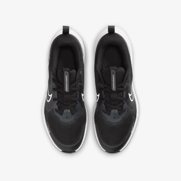 Nike Cosmic Runner 