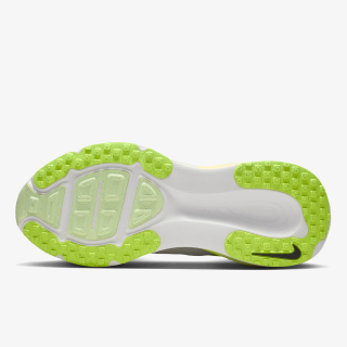 Nike Vomero 18 