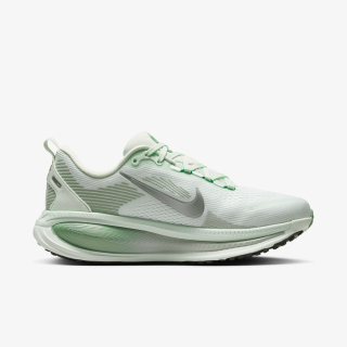 Nike W NIKE VOMERO 18 