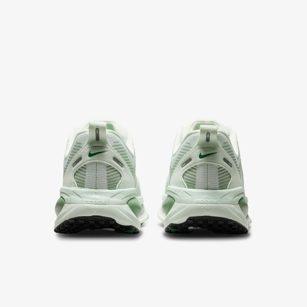 Nike W NIKE VOMERO 18 