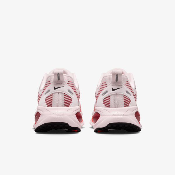 Nike W NIKE VOMERO 18 