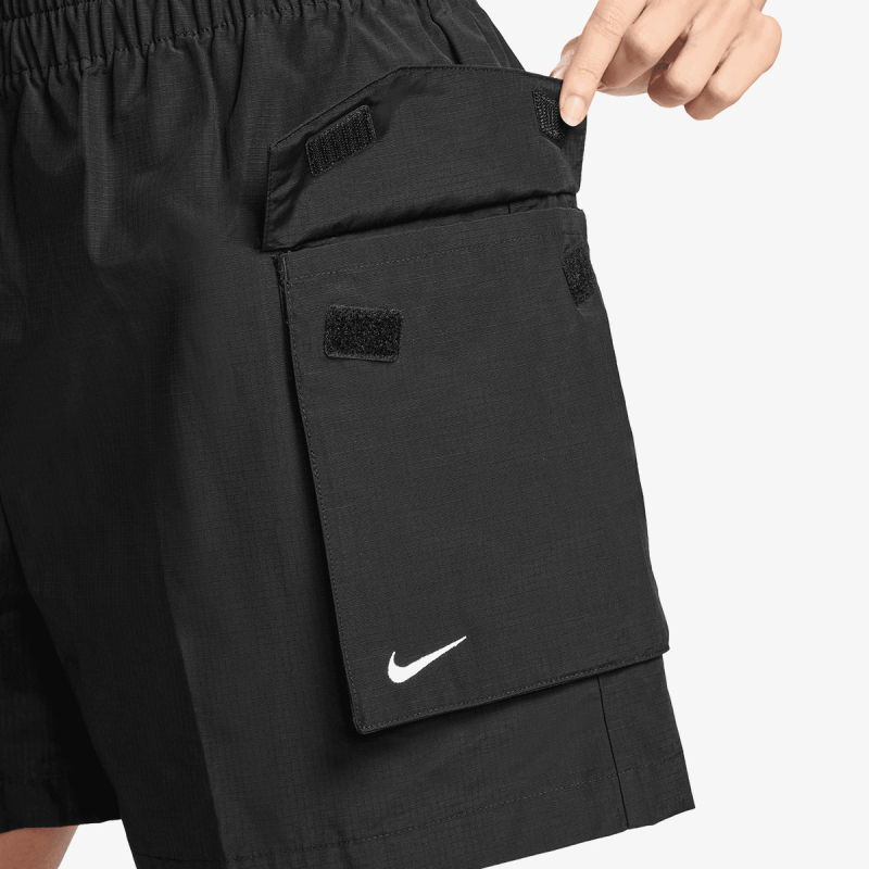 Nike Sportswear Essential 