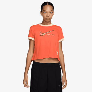 Nike W NSW CLUB SS TEE MOTO RGR 
