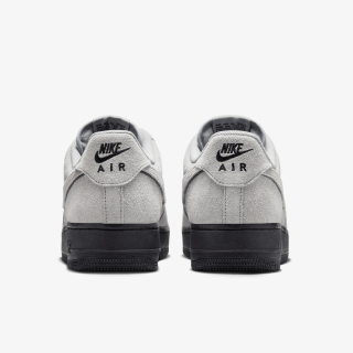 Nike Air Force 1 '07 LV8 