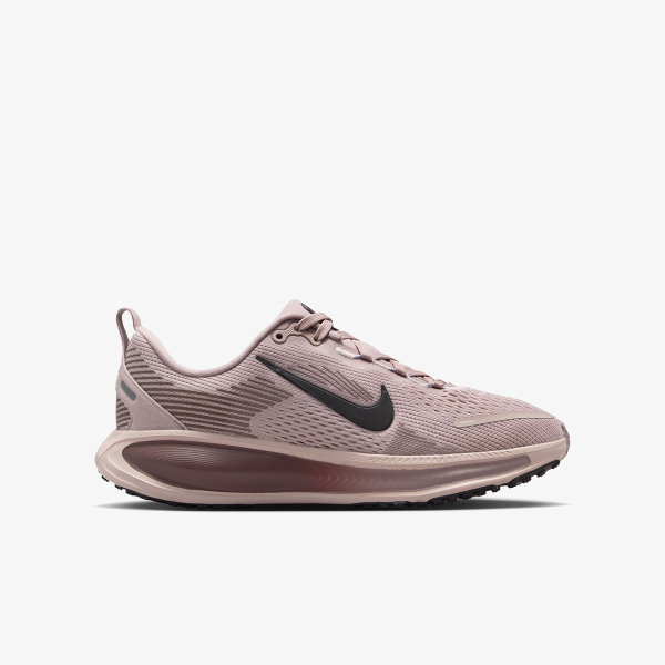 Nike Vomero 18 