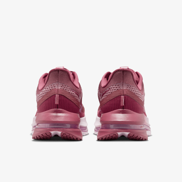 Nike Pegasus Premium 