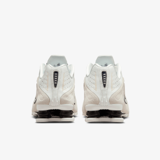 Nike Shox R4 