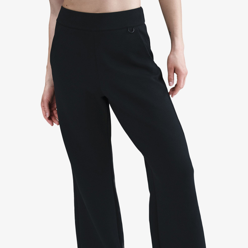 Nike W NK 24.7 DF FLARE PNT SFT KNT 