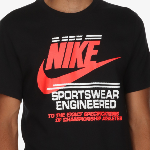 Nike Sportswear 