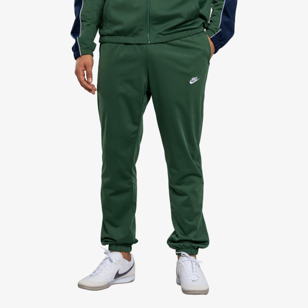 Nike Club 