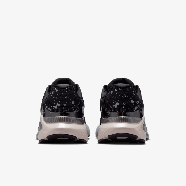 Nike W NIKE STRUCTURE 26 SE 