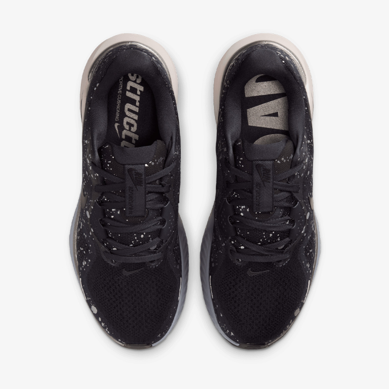 Nike W NIKE STRUCTURE 26 SE 