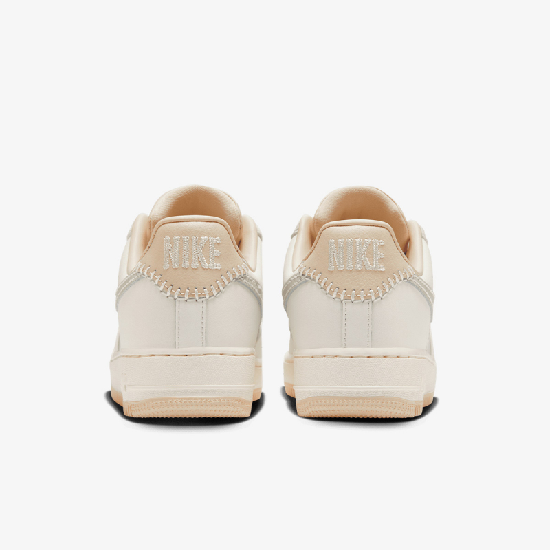 Nike Air Force 1 '07 