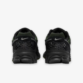 Nike NIKE ZOOM VOMERO 5 