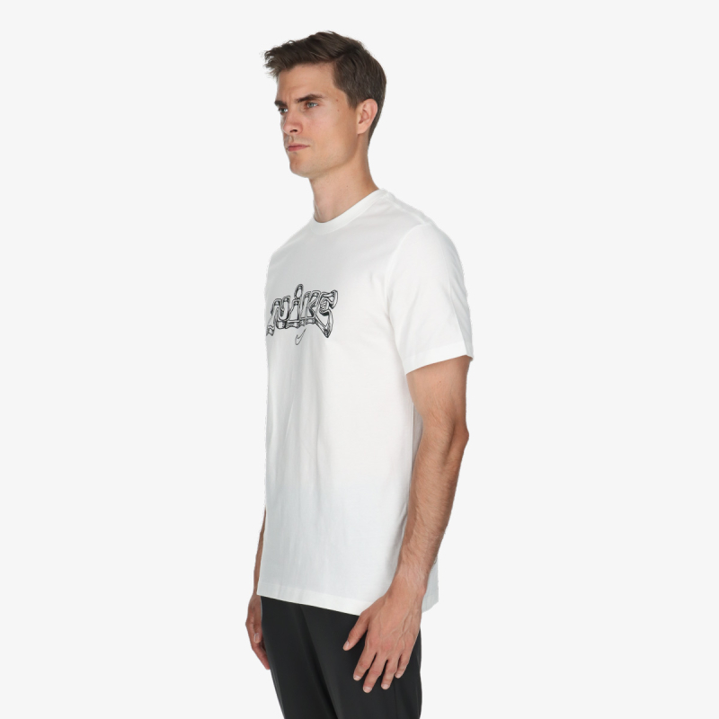 Nike T-shirt 