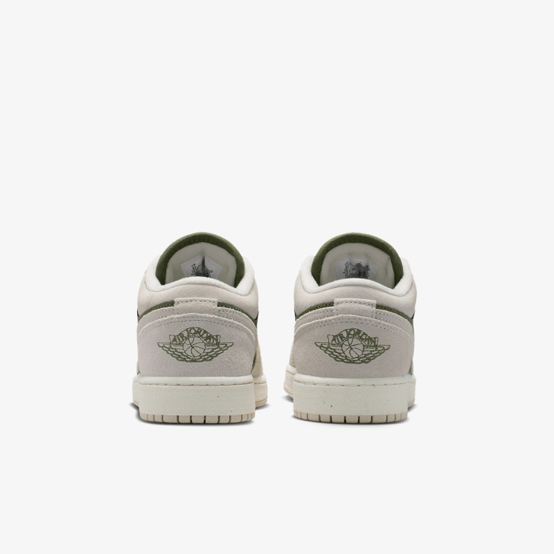 Nike Air Jordan 1 SE 