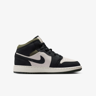 Jordan AIR JORDAN 1 MID SE (GS) 