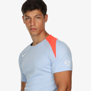 Nike Strike Total 90 