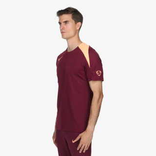 Nike Strike Total 90 