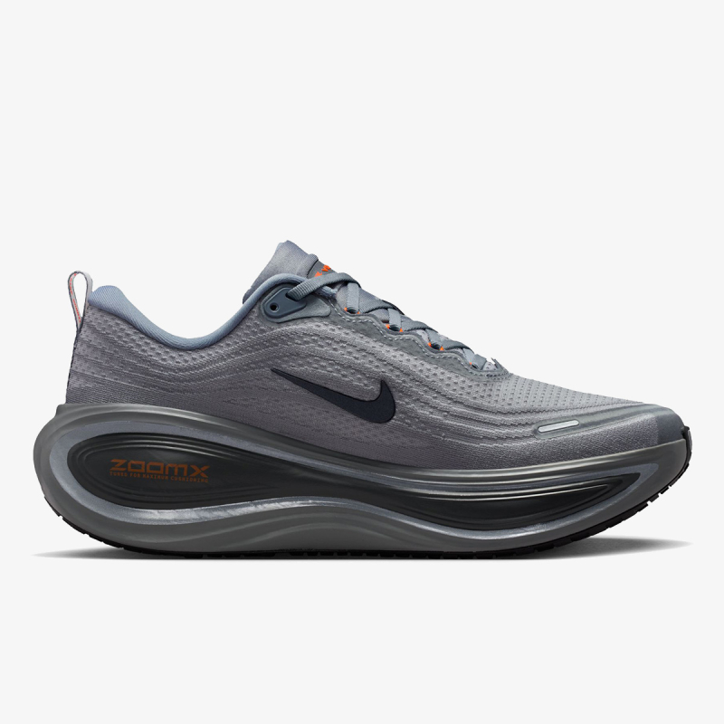 NIKE VOMERO PLUS 