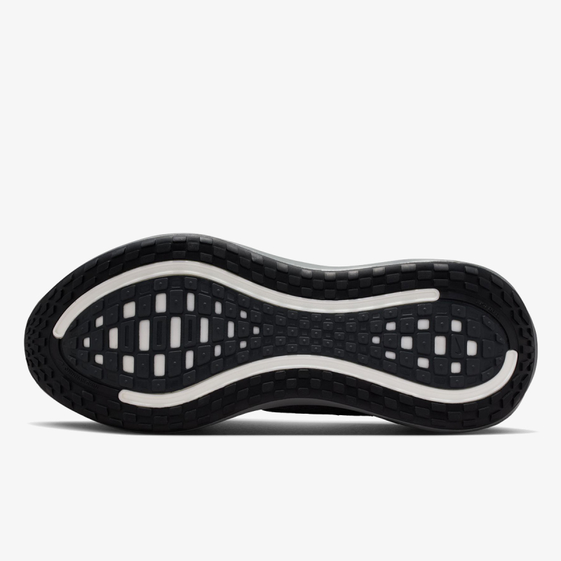NIKE VOMERO PLUS 