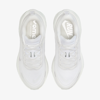 Nike Vomero Plus 
