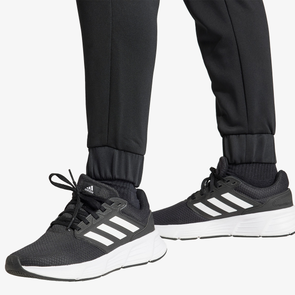 adidas Linear 