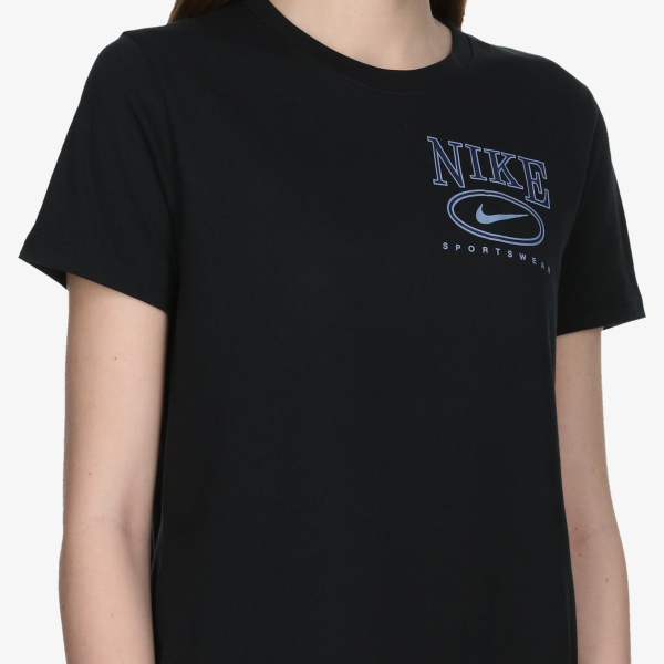 Nike Sportswear Club 