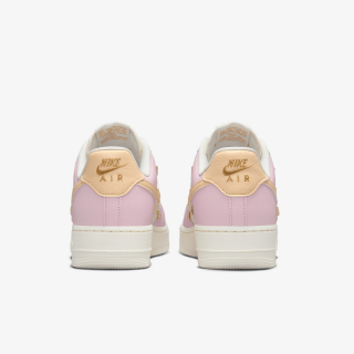 Nike WMNS AIR FORCE 1 07 LX 