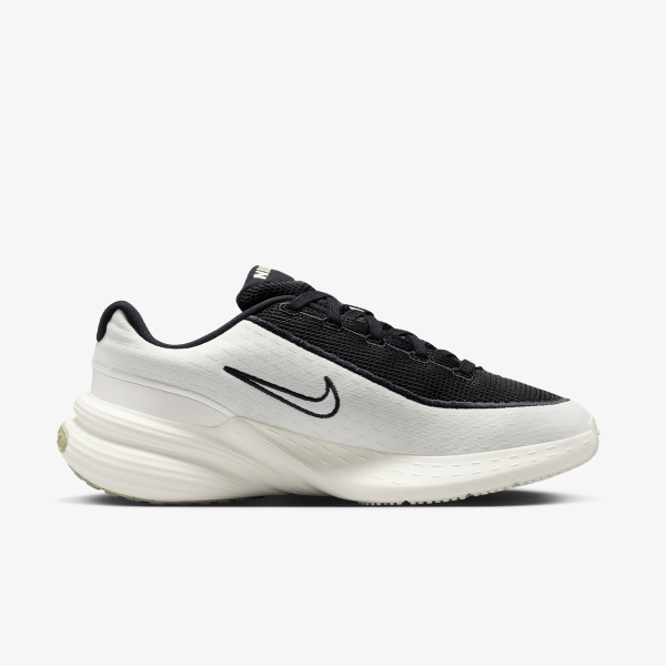 Nike Uplift Sc 
