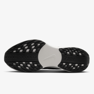 Nike PEGASUS PLUS RUN 