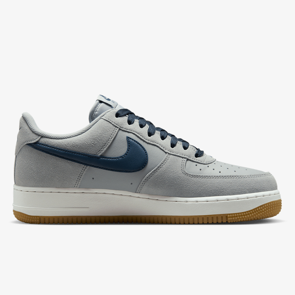 Nike Air Force 1 ’07 LV8 
