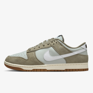 Nike Dunk Low Retro 