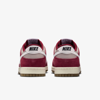 Nike Dunk Low Retro 