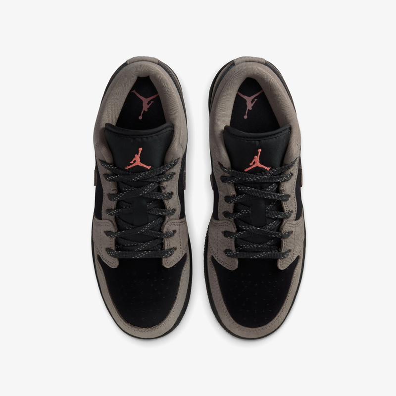 Nike Air Jordan 1 Low SE 