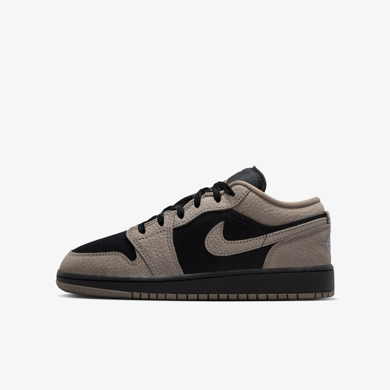 Nike Air Jordan 1 Low SE 