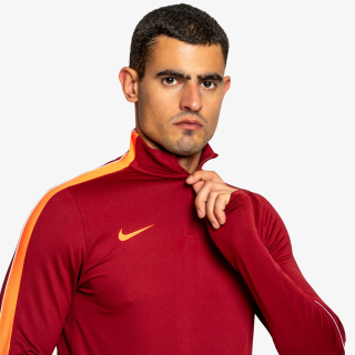 Nike Strike 