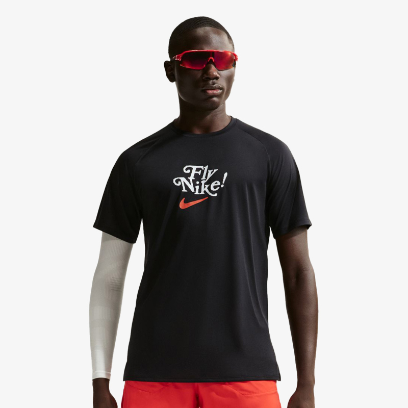 M NK DFADV FLY NIKE STRIDE SS 