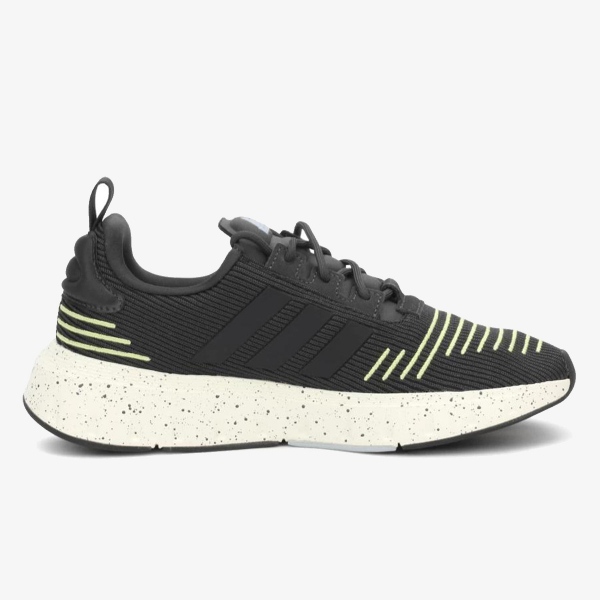 adidas SWIFT RUN 23 
