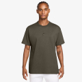 M NSW TEE LSE PREM ESS SUST 