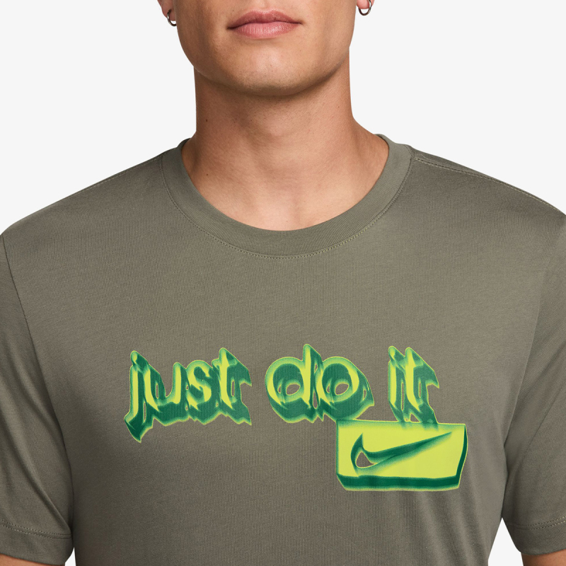 U NSW TEE STD BLUR JDI 