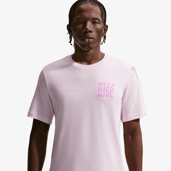 Nike Sportswear 