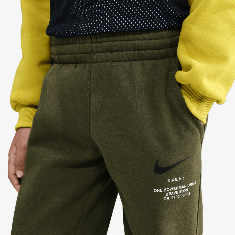 Nike Sportswear 