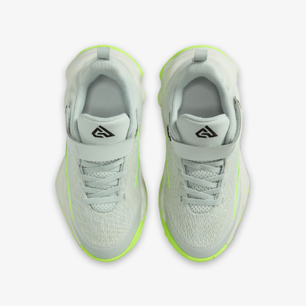 Nike Giannis Immortality 4 