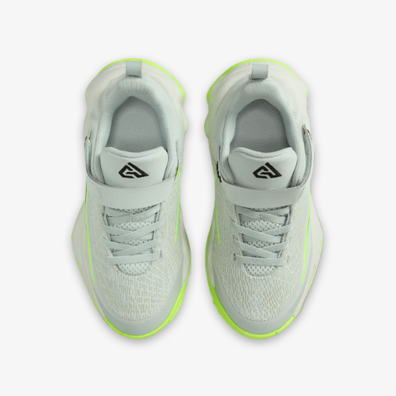 Nike Giannis Immortality 4 