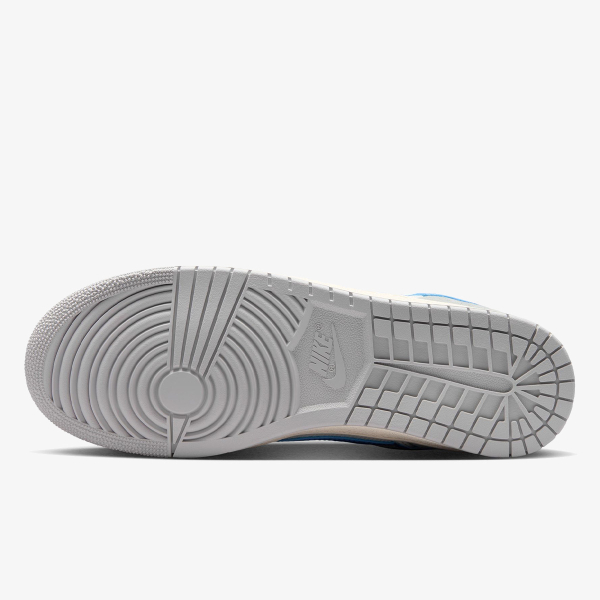 AIR JORDAN SKYLINE LOW 