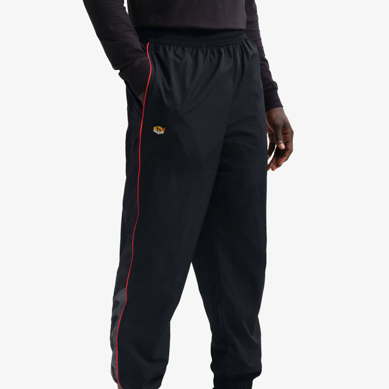 Nike Tuned Sportswear 