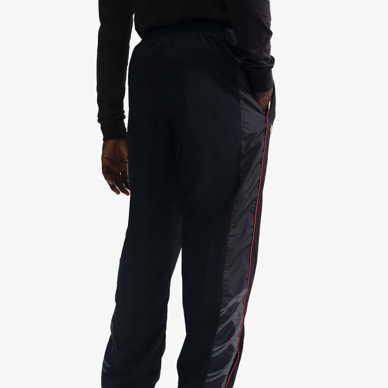 Nike Tuned Sportswear 