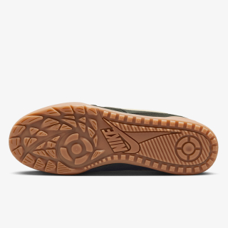 NIKE TERRA MANTA SUEDE 