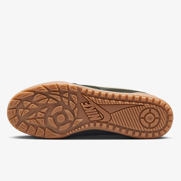 NIKE TERRA MANTA SUEDE 